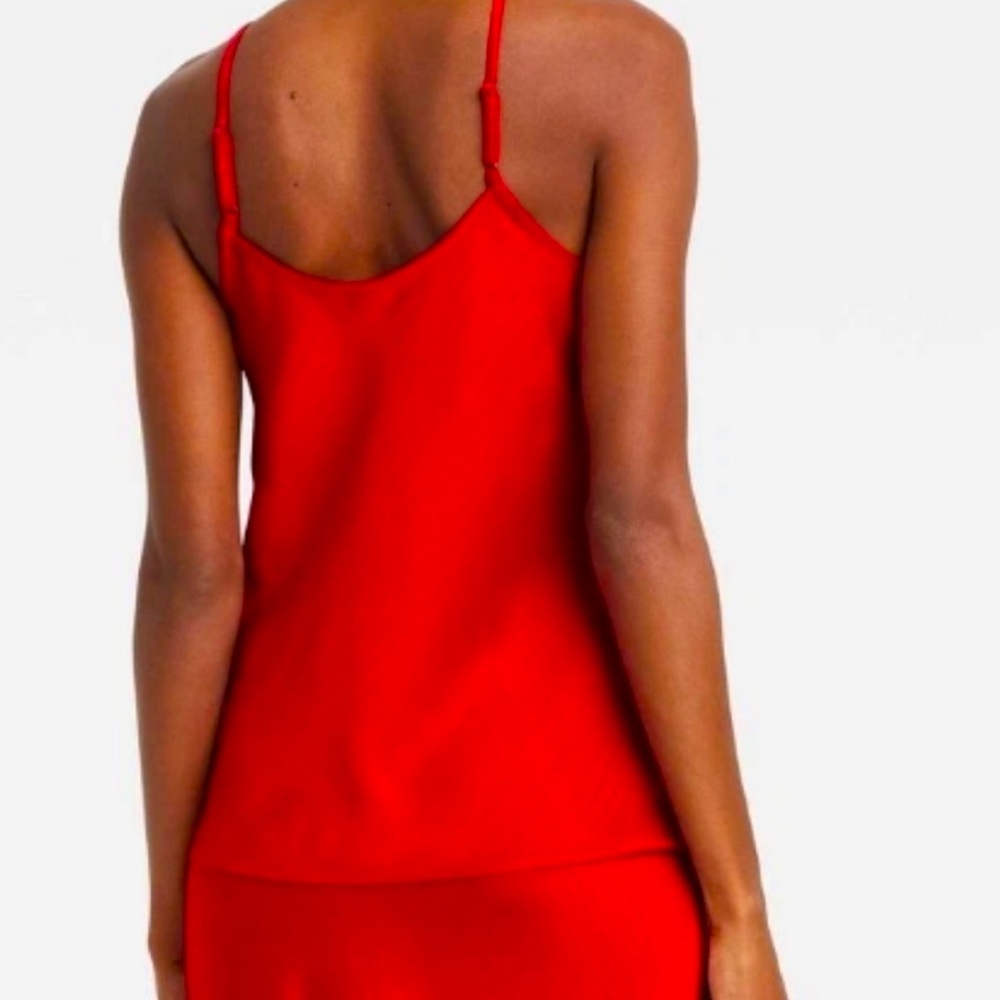 NWT Red Flower Sleeveless Top - Picture 2 of 2